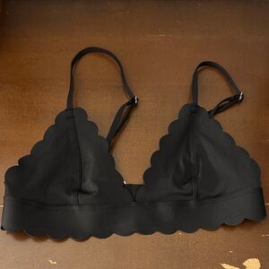 Black Scalloped Bralette Style Bikini Top | size x-small